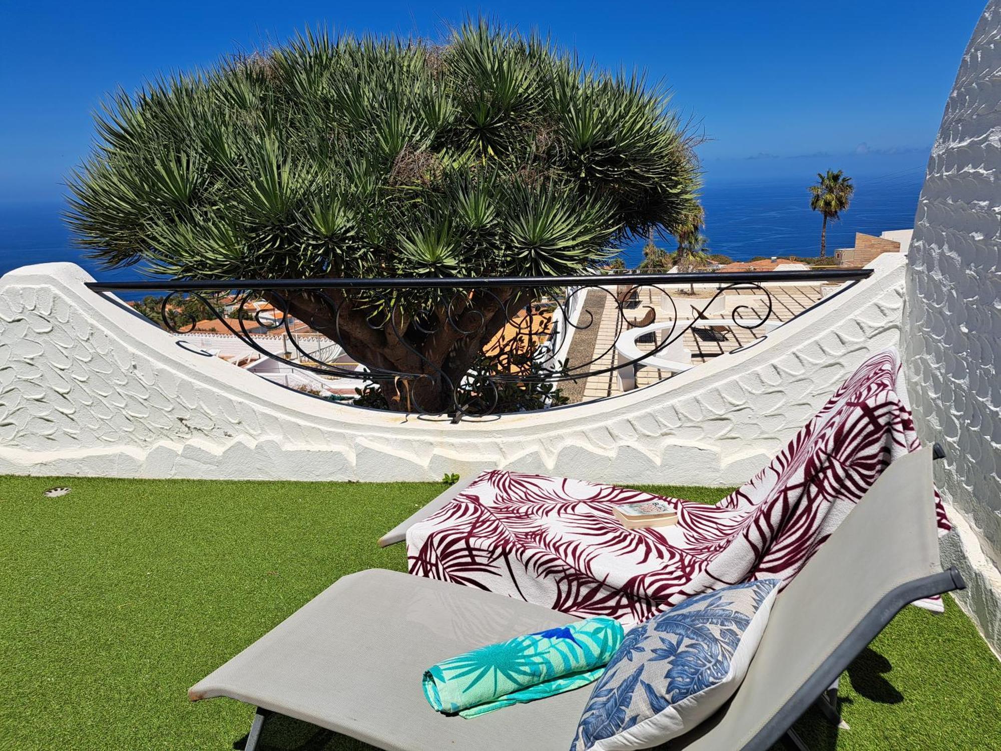 Sunny Tenerife Apartment - Ocean Views تاكورونتي المظهر الخارجي الصورة